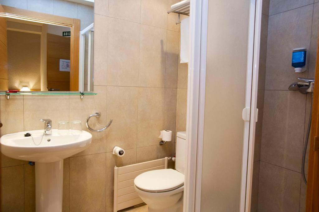 Hostal Abodi パンプローナ 部屋 写真