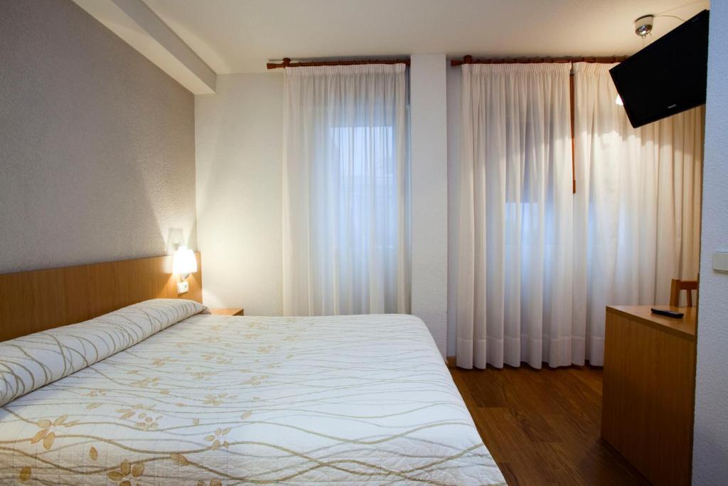 Hostal Abodi パンプローナ 部屋 写真