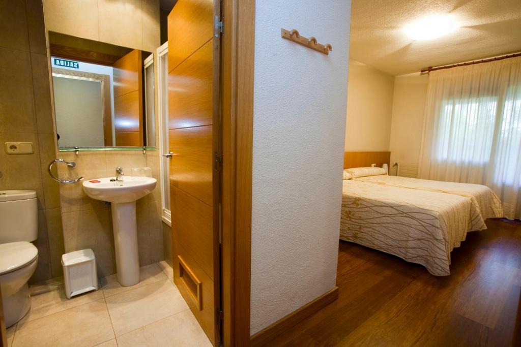 Hostal Abodi パンプローナ 部屋 写真